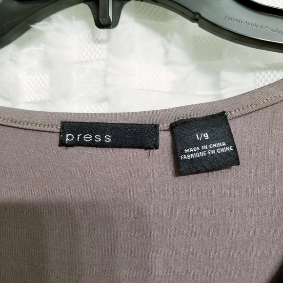 PRESS 💋 Gray & Silver sequin stripes sheath dress - Picture 7 of 8